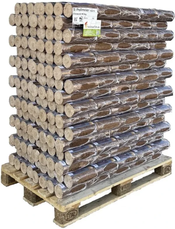 Palette de briquettes cylindriques filmées, vue de trois quarts — briquettes de bois dur hêtre 160 x 6 kg, 1 palette