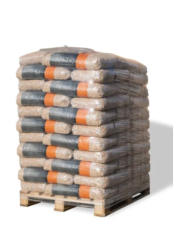 Palette de sacs de granulés filmée, vue de trois quarts